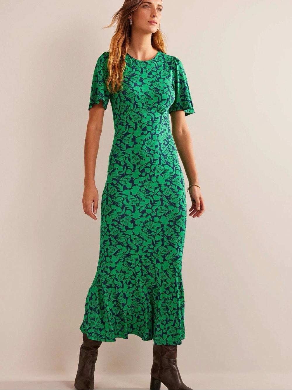 BODEN Flippy Jersey Midi Dress in Meadow Green/ Tulip Bloom